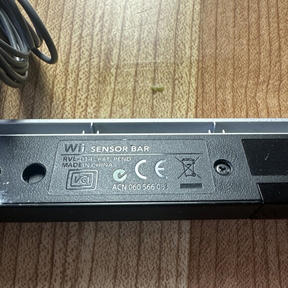 Nintendo Wii OEM Sensor Bar Wired Official RVL-014 For Wii And Wii U Very Good - Picture 3 of 8